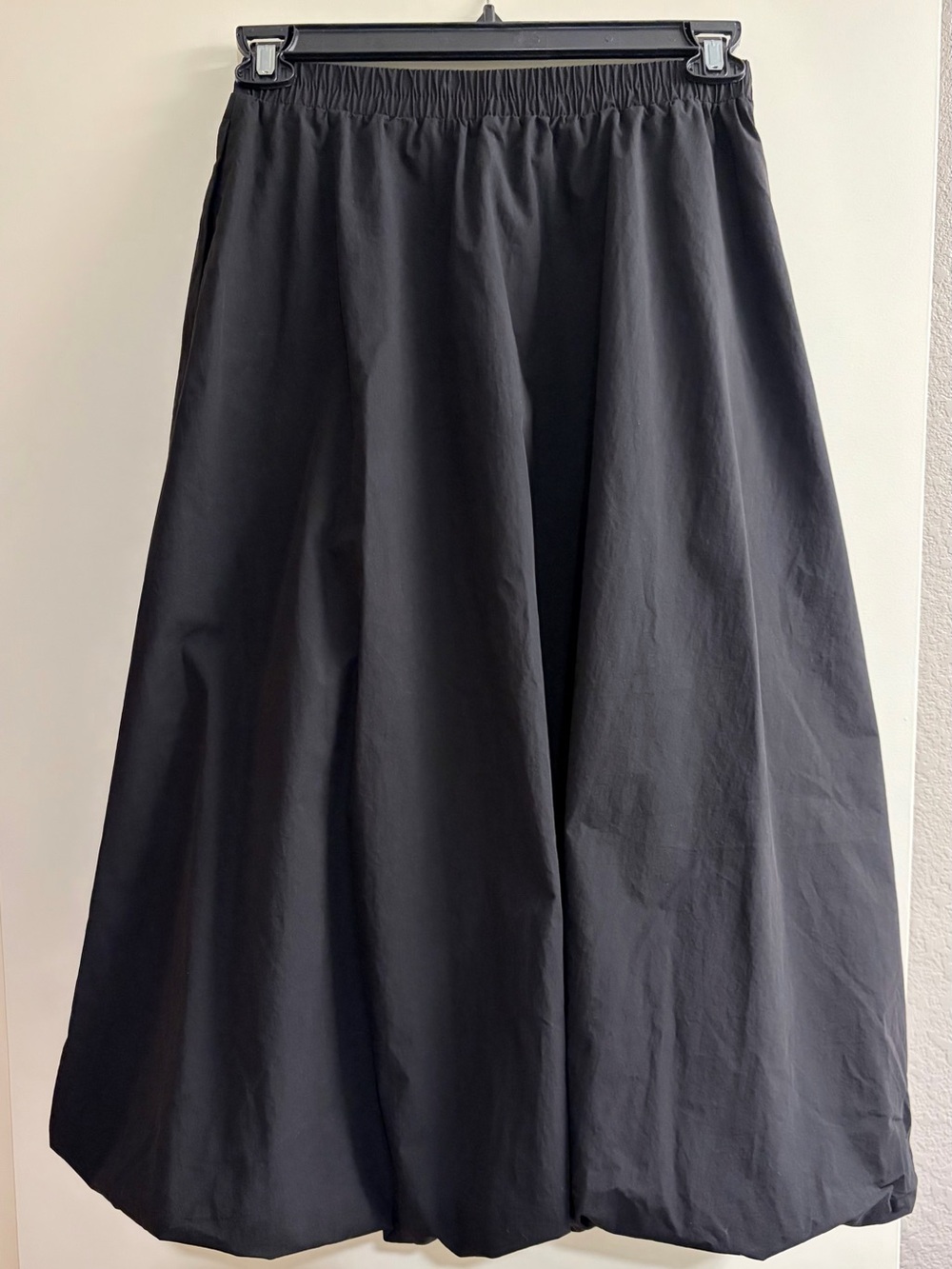 Sanctuary Quin Bubble Maxi Skirt in Black  Size S   NWT